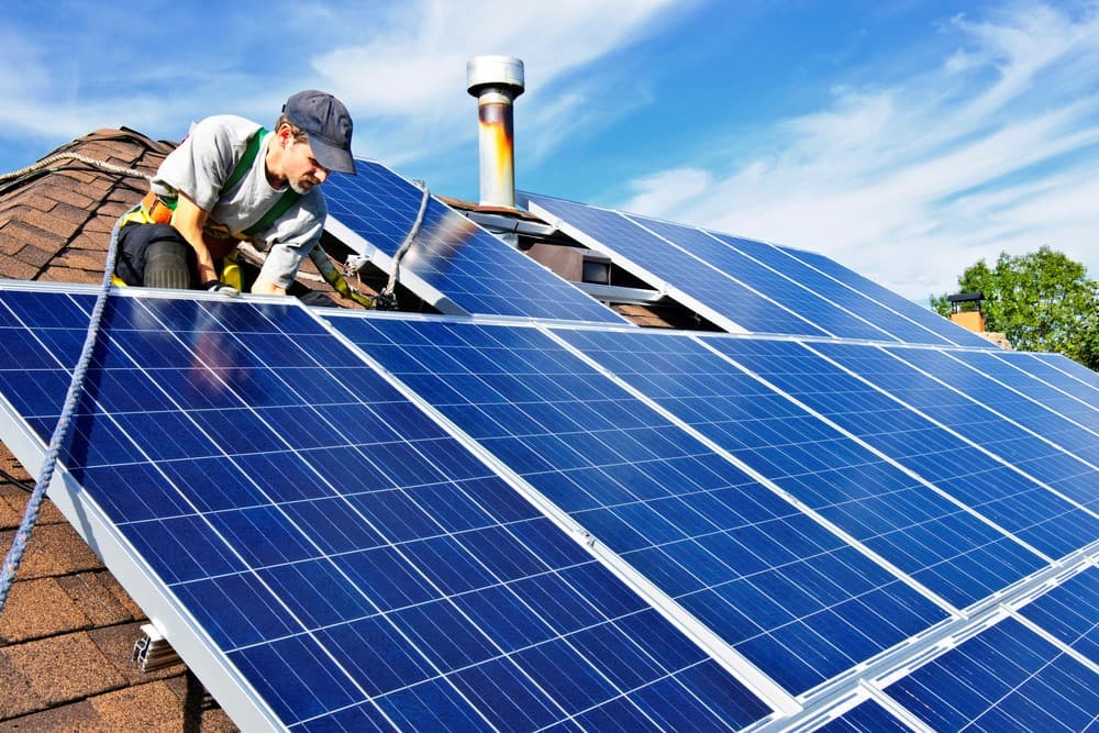 Luminous Solar - Best Solar Installer in Geelong | Commercial Solar, Residential Solar | Solar Panel Installation in Geelong