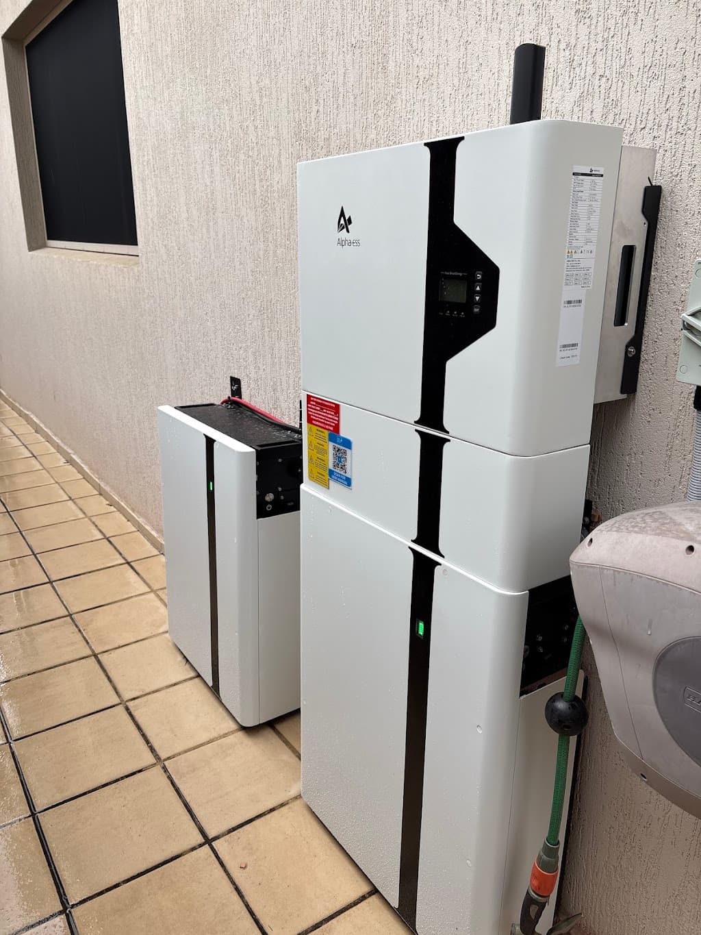 Solar Battery Group