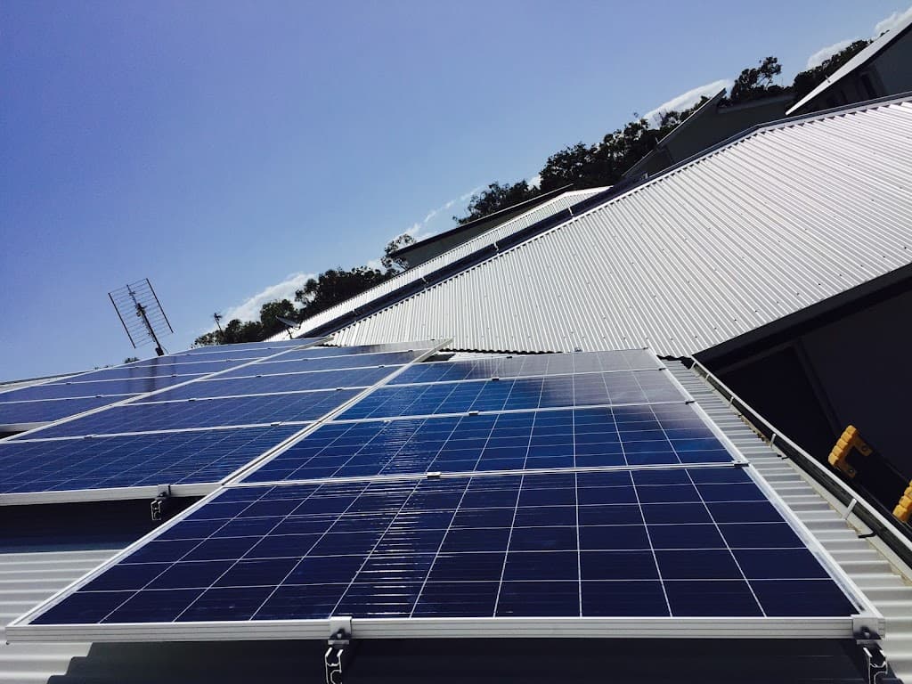 SunSmart Sunshine Coast - Solar & Batteries