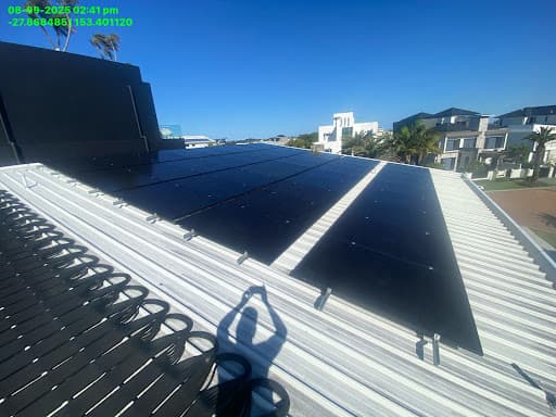 Smart House Solar | Solar Panels, Batteries & Solar Systems in Brisbane — Customer photo