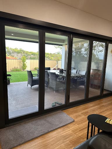 J&J's window cleaning, Bunbury. — Customer photo