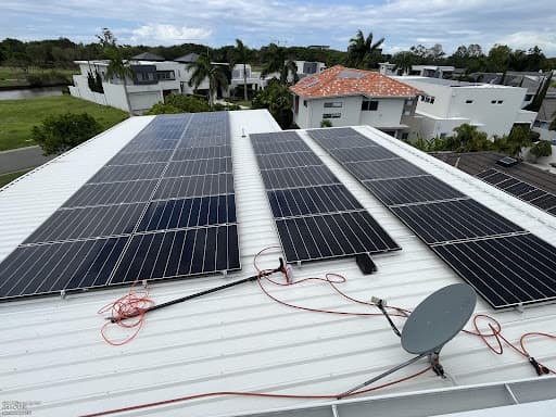 Sol R Clean - Solar Panel Cleaning Services — Customer photo