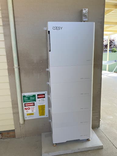 Hybrid Solar Solutions Australia - Solar & Battery Installation Company — Customer photo