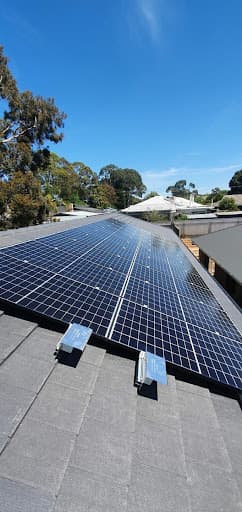 Battery Solar Solutions SA — Customer photo