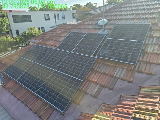 Opera Solar Energy - Solar Panel and Battery Installation in Sydney — Customer photo