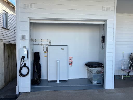 Volteam Electric Pty Ltd | Solar, Battery & EV Charger Installations in Brisbane — Customer photo